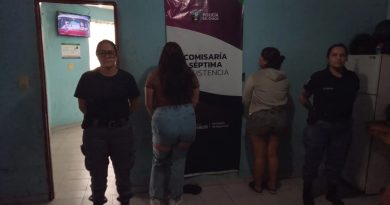 Mujer denunció a sus propias hijas tras ser golpeada y echada de su propia casa