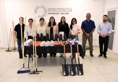 IPRODICH ENTREGÓ HERRAMIENTAS DE JARDINERÍA PARA FORTALECER LA FORMACIÓN LABORAL DE JÓVENES