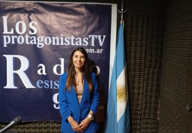 Katia Blanc – «Todo el chaco quería participar y se van sumando a la escuela de oficio»