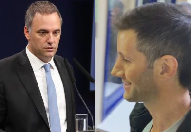 Causa Adorni: declara el hijo de una de las jubiladas que figura como acreedora del departamento de Caballito