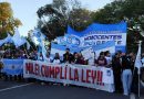 Masiva concurrencia en la marcha federal universitaria en Resistencia y Corrientes