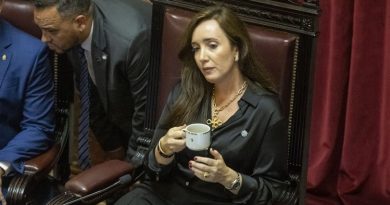 En Rosario, Villarruel cargó contra el Gobierno y habló sobre Adorni: “No hay nadie más peleado con los valores de Belgrano que él»