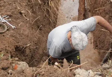 Para mejorar el servicio, Sameep renueva la red de agua en Resistencia