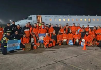Más brigadistas argentinos viajan a Venezuela para reforzar la asistencia
