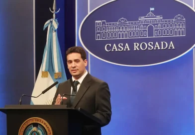 El Gobierno admite que usa fondos que por ley solo deben destinarse a las rutas nacionales para “lograr el equilibrio fiscal”