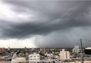 Con anuncio de tormentas fuertes comienza la semana en Resistencia, las condiciones de inestabilidad se mantendrían al menos hasta el jueves