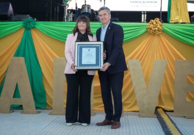 Zdero acompañó los festejos por los 81 años de Pampa Almirón y destacó el avance de la Ruta 48