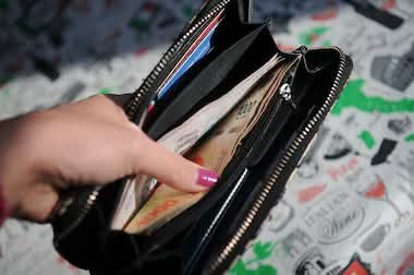 Sólo en 3 de los 33 meses de Milei no cayó el consumo, la situación es inédita y es peor que en pandemia y que en la era Macri Sólo en 3 de los 33 meses de Milei no cayó el consumo, la situación es inédita y es peor que en pandemia y que en la era Macri